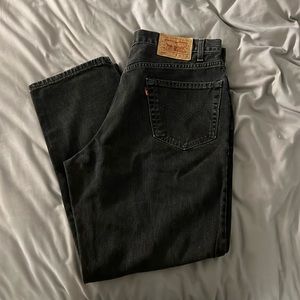 Levi’s black jeans
